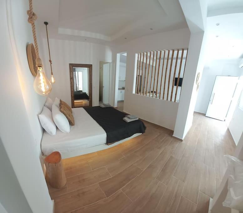 Deja Vu Ευχάριστο Σπίτι Στο Κέντρο Του Νησιού Ίου Apartment Chora  Exterior photo
