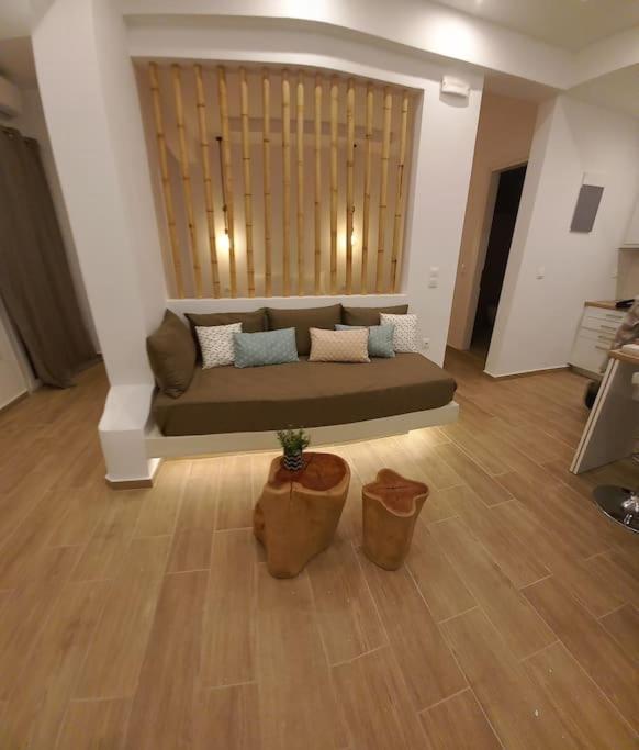 Deja Vu Ευχάριστο Σπίτι Στο Κέντρο Του Νησιού Ίου Apartment Chora  Exterior photo